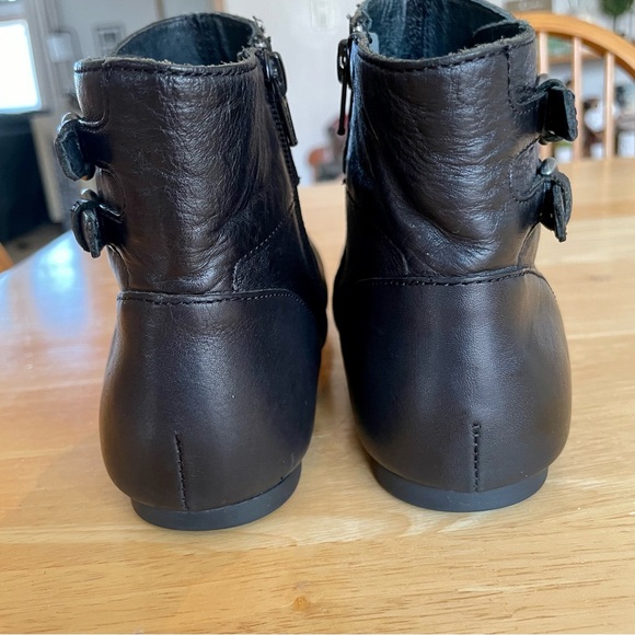 Born Ankle Boot - Black Leather Size 8.5 US | 40 EU - Picture 10 of 13
